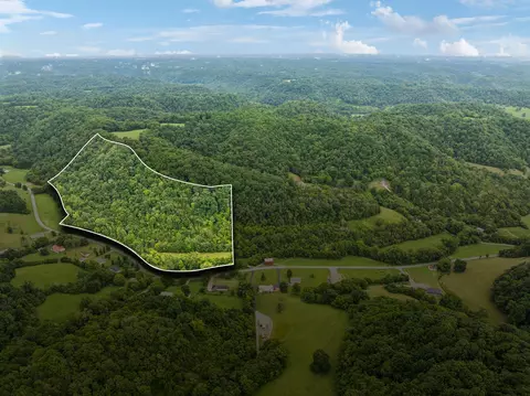 296 Little Creek Rd, Pleasant Shade, TN 37145