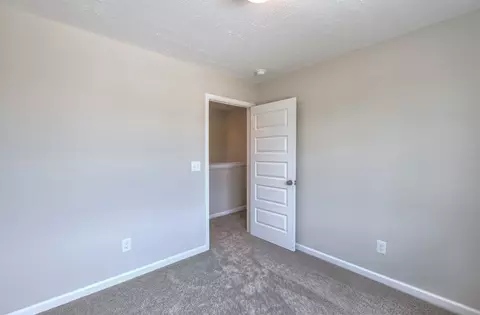 Bedroom - 54 Legacy St, Decherd, TN 37324 photo 4 of 8