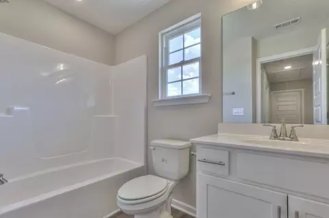Bath - 54 Legacy St, Decherd, TN 37324 photo 1 of 2