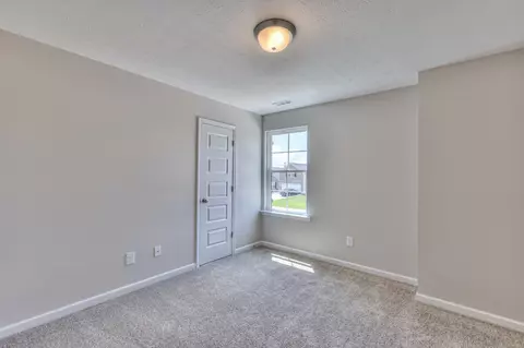 Bedroom - 54 Legacy St, Decherd, TN 37324 photo 5 of 8