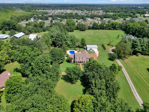 View/Area - 2329 Irby Ln, Murfreesboro, TN 37127 photo 3 of 9