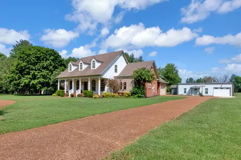 Exterior - 2329 Irby Ln, Murfreesboro, TN 37127 photo 3 of 21