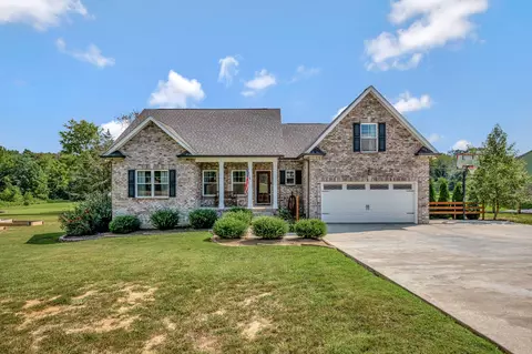 1034 Hayshed Rd, Dickson, TN 37055