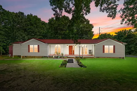 344 Highway 232, Dover, TN 37058