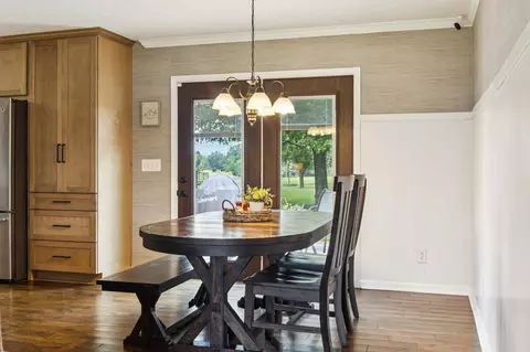 Dining - 6683 E Benton Rd, Springfield, TN 37172 photo 2 of 3
