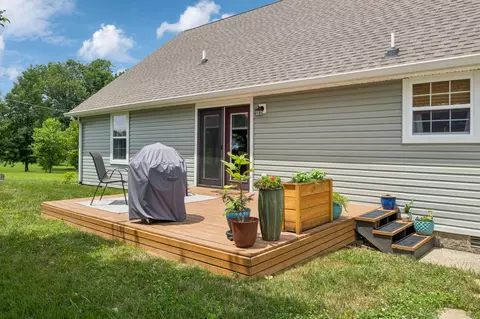 Exterior - 6683 E Benton Rd, Springfield, TN 37172 photo 14 of 18