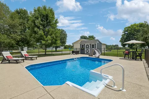 Exterior - 6683 E Benton Rd, Springfield, TN 37172 photo 9 of 18