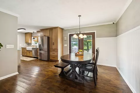 Dining - 6683 E Benton Rd, Springfield, TN 37172 photo 3 of 3