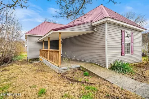 218 E Morelia Ave, Knoxville, TN 37917