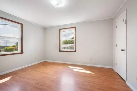 Bedroom - 109 Riverside Dr, Centerville, TN 37033 photo 1 of 7