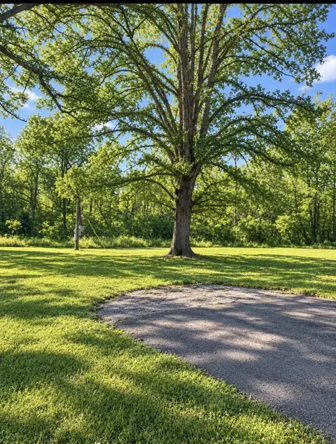 148 Mullican Rd, Mcminnville, TN 37110