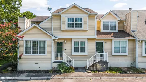 613 Vose Rd #B, Alcoa, TN 37701