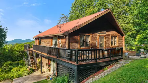 151 Townview Dr, Tellico Plains, TN 37385