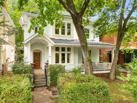 833 Oak St, Chattanooga, TN 37403