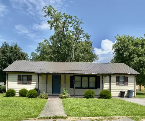 408 Horton St, Decherd, TN 37324