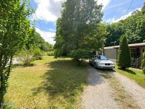 1044 Maynard Dr, Grimsley, TN 38565 photo 10