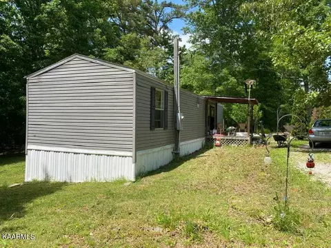 1044 Maynard Dr, Grimsley, TN 38565 photo 1