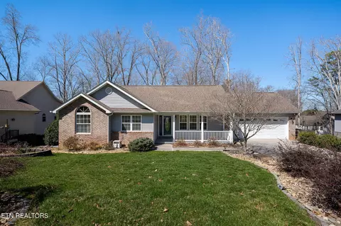 137 Kenosha Ln, Loudon, TN 37774