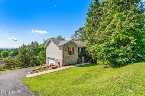 104 Alpine Dr, Corryton, TN 37721