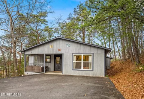 4005 Dollys Dr UNIT 51, Sevierville, TN 37876