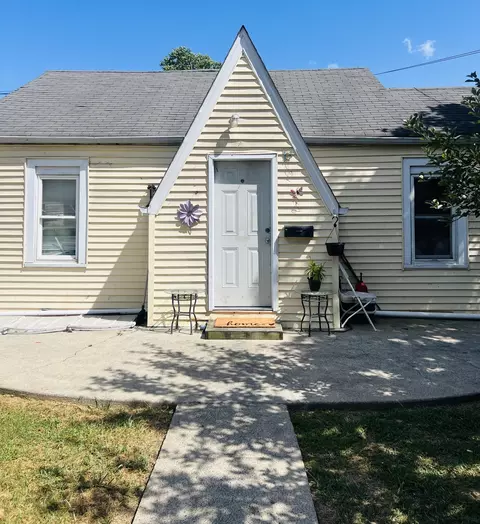 501 High St #A, Dickson, TN 37055