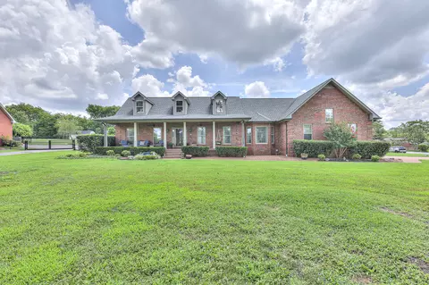 108 Southfork Dr, Lebanon, TN 37087
