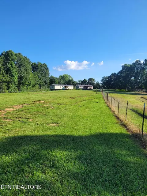 163169 Claude Hargis Ln, Crawford, TN 38554