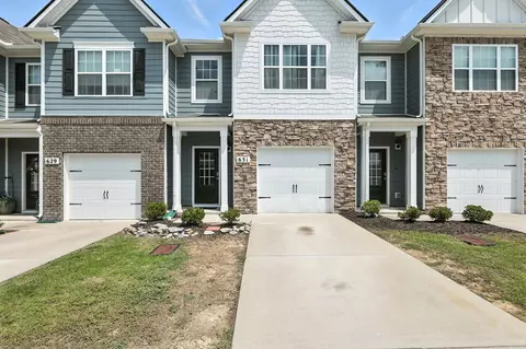 631 Longtail Ln, Lebanon, TN 37090