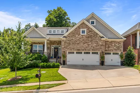 1340 Greenstone Ln, Nashville, TN 37221