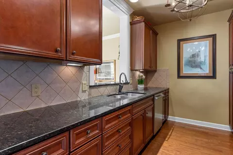 Kitchen - 132 Ormesby Pl, Franklin, TN 37064 photo 2 of 3