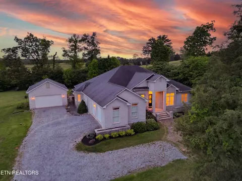 25588 Us Highway 321 S, Lenoir City, TN 37772
