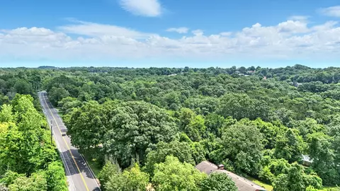 516 Franklin Limestone Rd, Nashville, TN 37217