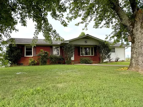 1499 Blue Hill Rd, Mcminnville, TN 37110