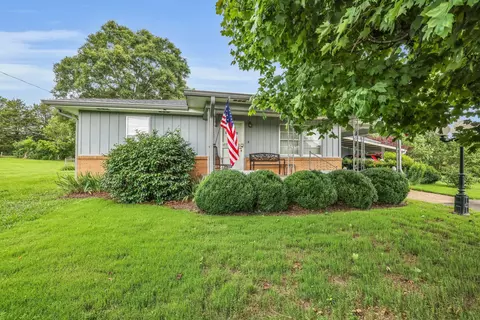 376 Pond Springs Rd, Chickamauga, GA 30707