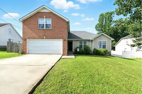 104 Moshe Yaalon Dr, La Vergne, TN 37086