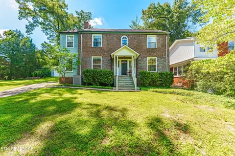 3044 N Hills Blvd, Knoxville, TN 37917
