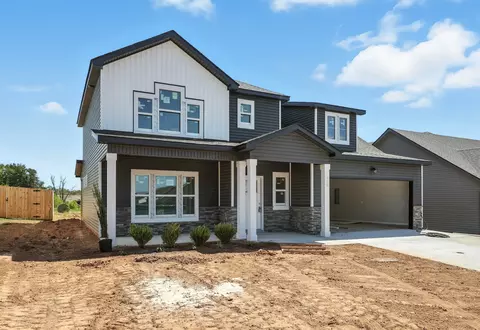 750 Emma Dean Ct, Clarksville, TN 37042
