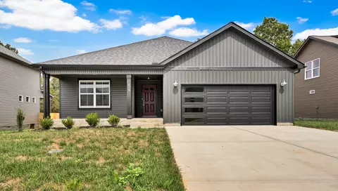 476 Herman Dr, Clarksville, TN 37042