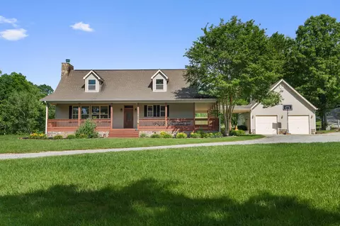 7105 Toestring Valley Rd, Spring City, TN 37381