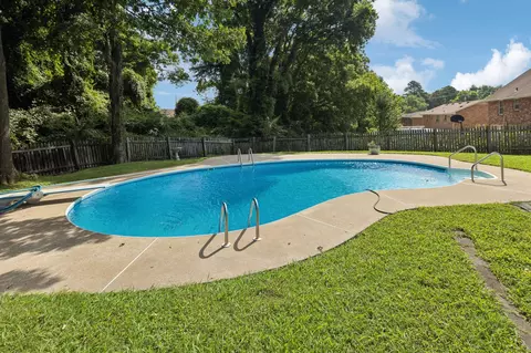 235 Bonnafield Dr, Hermitage, TN 37076