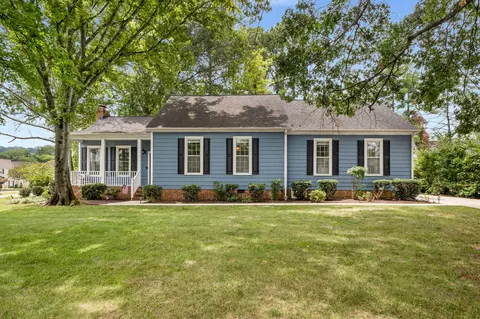 609 Foxborough Sq N, Brentwood, TN 37027