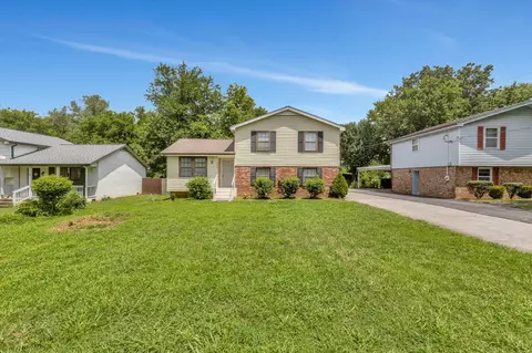 296 Paragon Mills Rd, Nashville, TN 37211