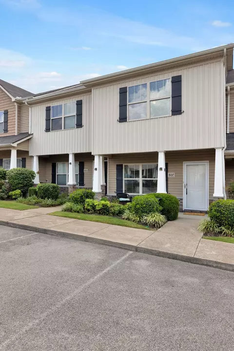 807 Lower Park Pl, Antioch, TN 37013