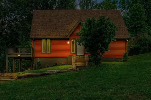 Exterior - 4945 Palestine Rd, Springfield, TN 37172 photo 5 of 7
