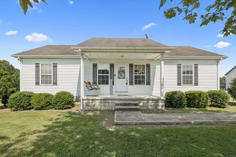 4782 Galen Rd, Lafayette, TN 37083