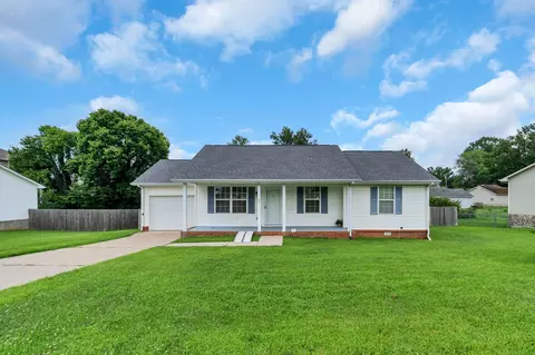 404 Noel Ln, Smyrna, TN 37167