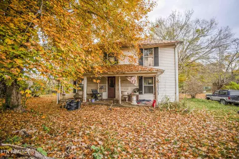 6390 White Wing Rd, Lenoir City, TN 37771