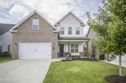 1152 Belle Pond Ave, Knoxville, TN 37932