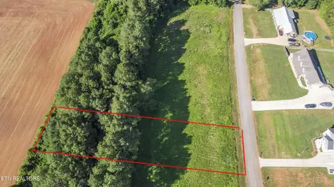 33 Tommy Loop Rd, Sweetwater, TN 37874