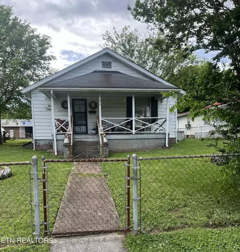 812 Rosedale Ave, Loudon, TN 37774